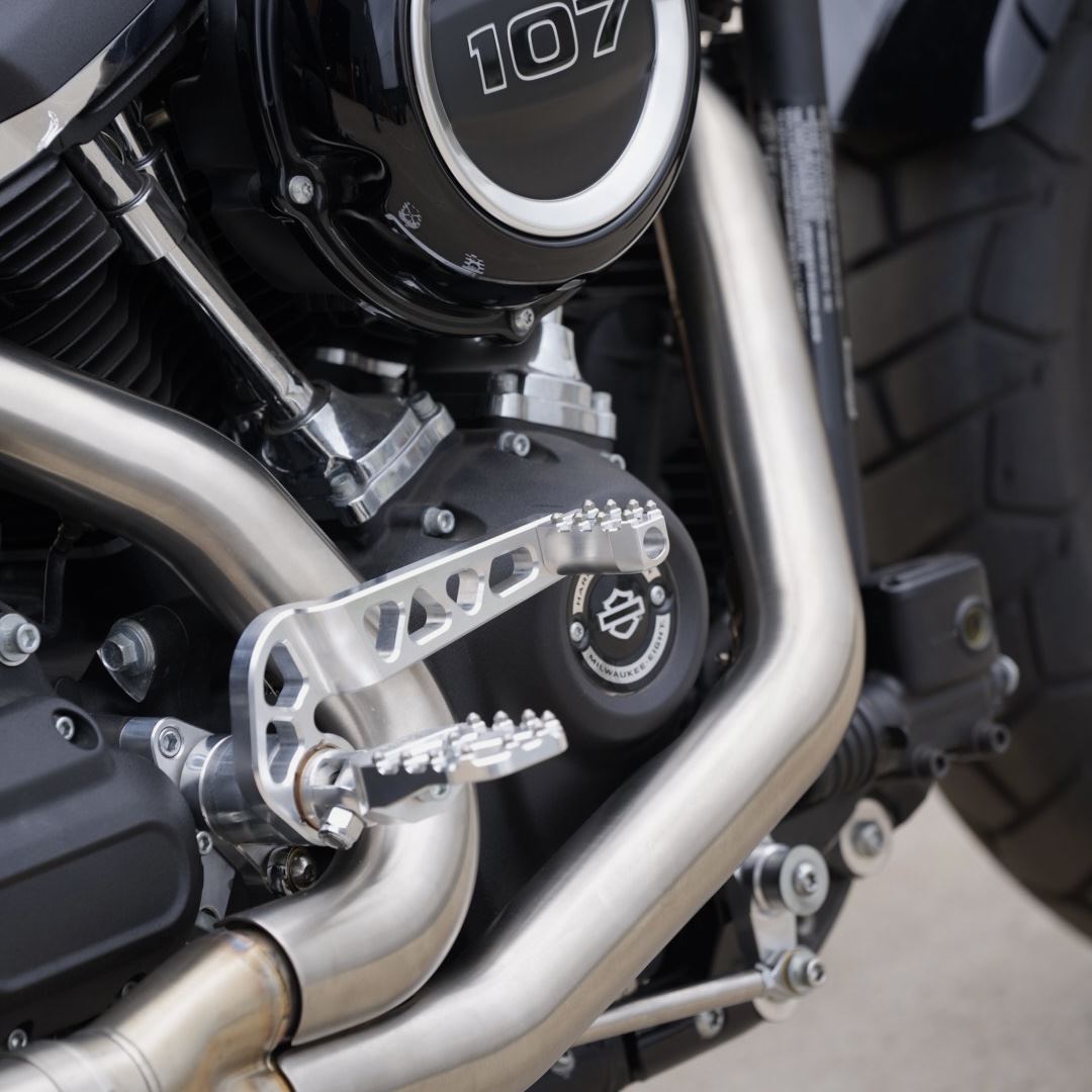 2019 TC Bros. Pro Series Mid Controls fits 2018-newer M8 Softail features mid controls for enhanced performance.