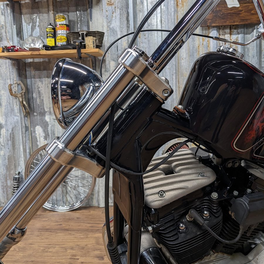 Raked triple trees sportster top