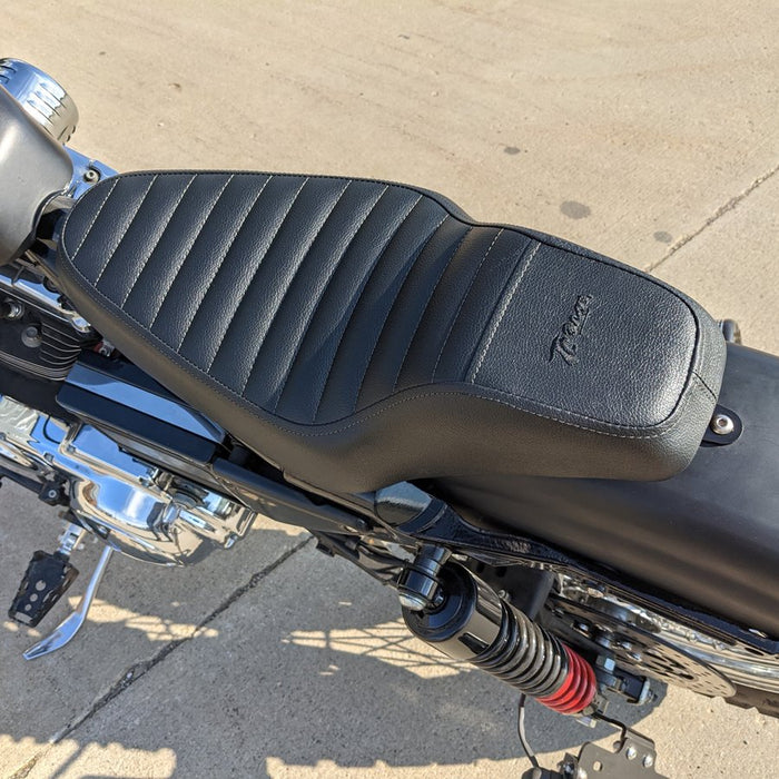 2019 Harley-Davidson Scrambler in St. Paul, Minnesota - Photo 13 featuring high density molded foam padding and TC Bros. Tracker Seat Pleated fits 1986-2003 Sportster models.